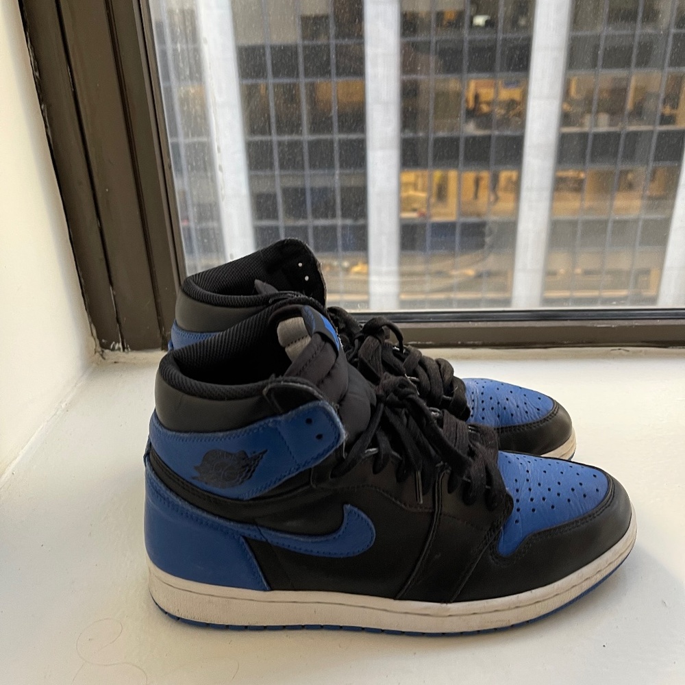 Jordan royal blue 1s